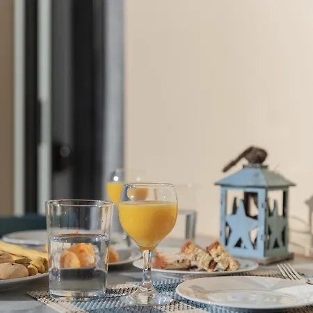Dejaview Cozy Apartment With Sea View By 8Essentially Apartment