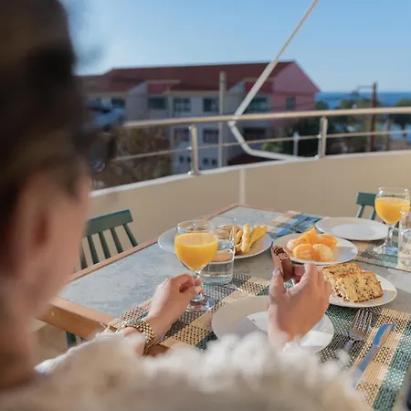 Dejaview Cozy With Sea View By 8essentially Apartment *